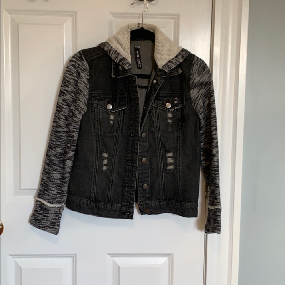 Design Lab Jean Jacket - Size S/P